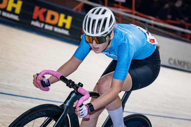 KELLERER Lilly DM Omnium 2025 Frankfurt Oder KELLERER Lilly GER FM Performance Squad Landscape horizontal Landscape Event Event DM Omnium 2025 German Championship Category Category Cycling Track Cycling National Championship Omnium Women U19 Juniors Location Location Europe Germany Brandenburg Märkisch Oderland Frankfurt Oder Oderlandhalle Discipline Omnium Points Race 4 Race Distance 15 km Date Date 20 12 2025 Saturday Day 2