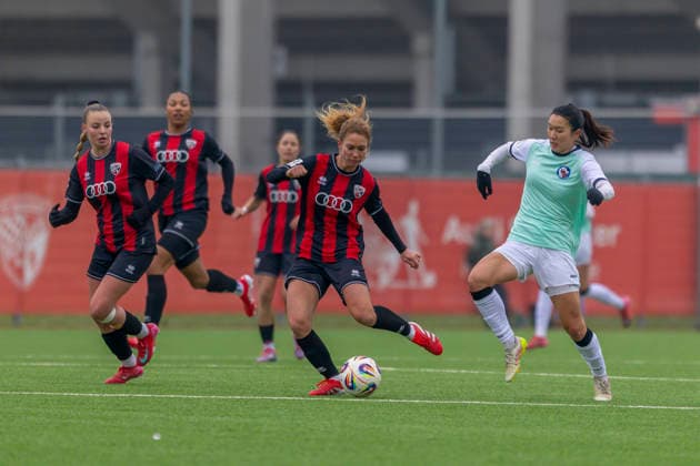 Ingolstadt, Germany 21 December 2025 2 BL Women 2025 2026 FC Ingolstadt 04 vs 1 FFC Turbine Potsdam In the picture from left in the duel Leonie Haberäcker Haberaecker FCI and Rana Okuma Turbine Audi Sportpark Bayern Copyright: xFotostandx xSchäferx