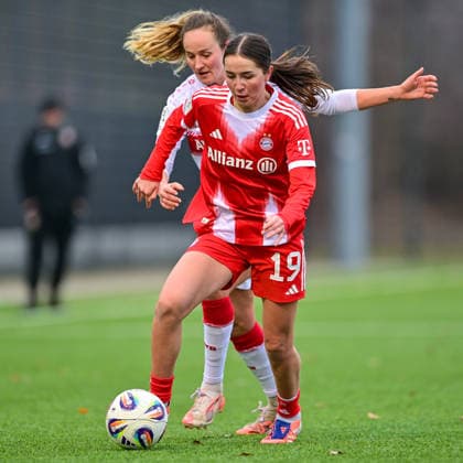 v li Laila Portella FCB, 19 Fabienne Dongus Stuttgart, 33 in duel, duel, tackle, dynamic, action, action, 21 12 2025, Munich Germany , Football,2 Women Bundesliga, FC Bayern München II VfB Stuttgart, DFB DFL REGULATIONS PROHIBIT ANY USE OF PHOTOGRAPHS AS IMAGE SEQUENCES AND OR QUASI VIDEO xslx