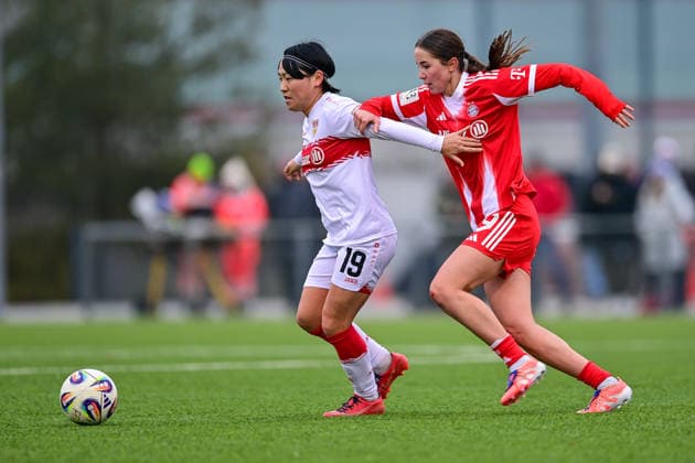 v li Yuka Hirano Stuttgart, 19 Laila Portella FCB, 19 in duel, duel, tackle, dynamic, action, action, 21 12 2025, Munich Germany , Soccer,2 Women Bundesliga, FC Bayern München II VfB Stuttgart, DFB DFL REGULATIONS PROHIBIT ANY USE OF PHOTOGRAPHS AS IMAGE SEQUENCES AND OR QUASI VIDEO xslx