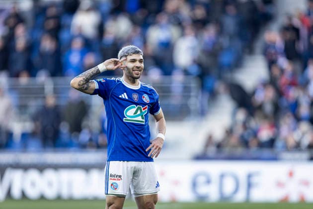 FOOTBALL : Racing de Strasbourg (RCS) vs Dunkerque- Coupe de France - 32e de finale - 21 12 2025 Stade de la Meinau. Strasbourg - France Joie des joueurs de l equipe de Racing Strasbourg apres le but de Julio Encisco 19 (RCS)  Copyright: xelyxandroxcegarrax