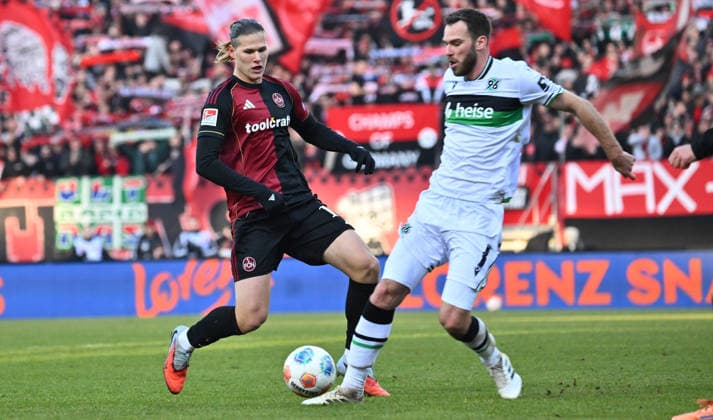21 12 2025 Soccer Season 2025 2026 2 Soccer Bundesliga 17 Matchday 1 FC Nürnberg FCN Club Hannover 96 H96 Sportfoto Zink xwoxzix DFL regulations prohibit any use of photographs as image sequences and or quasi video only for editorial use Artem Stepanov 11, 1 FC Nürnberg FCN Boris Tomiak 3, Hannover 96 H96