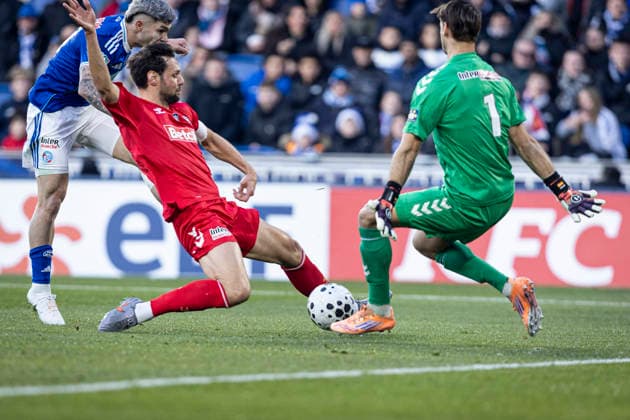 FOOTBALL : Racing de Strasbourg (RCS) vs Dunkerque- Coupe de France - 32e de finale - 21 12 2025 Stade de la Meinau. Strasbourg - France Julio Encisco 19 (RCS) but  Copyright: xelyxandroxcegarrax