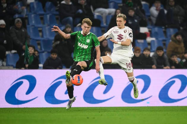 US Sassuolo v Torino FC - Serie A Marcus Pedersen of Torino FC comeptes for the ball with Josh Doig of US Sassuolo during the Serie A football match between US Sassuolo and Torino FC. Reggio Emilia Italy Copyright: xNicolòxCampox