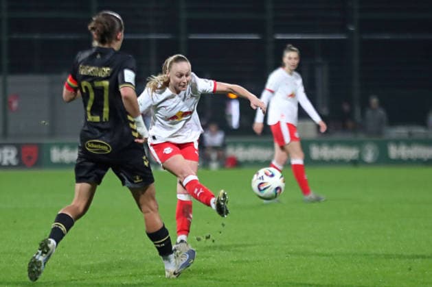 Google Pixel Frauen Bundesliga, RB Leipzig 1 FC Köln 21 12 2025 Lou Ann Joly 6, RB Leipzig Fußball, Google Pixel Frauen Bundesliga, Saison 2025 2026, 14 Spieltag RB Leipzig vs 1 FC Köln am 21 12 2025, Trainingszentrum Cottaweg, Leipzig DFB REGULATIONS PROHIBIT ANY USE OF PHOTOGRAPHS AS IMAGE SEQUENCES AND OR QUASI VIDEO Copyright: xBEAUTIFULxSPORTS JanxKaeferx