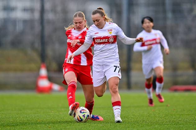 from left Marie Gmeineder FCB, 6 Leonie Schetter Stuttgart, 77 in duel, duel, tackle, dynamic, action, action, 21 12 2025, Munich Germany , Football,2 Women Bundesliga, FC Bayern München II VfB Stuttgart, DFB DFL REGULATIONS PROHIBIT ANY USE OF PHOTOGRAPHS AS IMAGE SEQUENCES AND OR QUASI VIDEO xslx