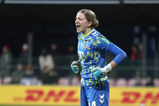 Google Pixel Frauen Bundesliga, RB Leipzig 1 FC Köln 21 12 2025 Goalkeeper Irina Fuchs 34, 1 FC Köln lautstark Fußball, Google Pixel Frauen Bundesliga, Saison 2025 2026, 14 Spieltag RB Leipzig vs 1 FC Köln am 21 12 2025, Trainingszentrum Cottaweg, Leipzig DFB REGULATIONS PROHIBIT ANY USE OF PHOTOGRAPHS AS IMAGE SEQUENCES AND OR QUASI VIDEO Copyright: xBEAUTIFULxSPORTS JanxKaeferx