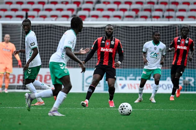 FOOTBALL : Nice (OGC Nice) vs Saint Etienne (ASSE) - Coupe de France - 32e de finale - 21 12 2025 Nice™s midfielder 7 Tanguy Ndombele durant le match de coupe de France, opposant l™OGC Nice a L™AS Saint Etienne, a l™occasion des 32e de finale, Stade de l™Allianz Riviera de Nice, sud de la France, le 21 dÃ cembre 2025. NICEFrance  Copyright: xfredxDIDES psnewzx
