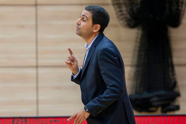 Toyota DBBL 2025 2026 Syntainics MBC vs Alba Berlin Halle Saale, Germany December 21, 2025 In the picture Head Coach Cristo Cabrera Berlin Halle Saale swh Arena Sachsen Anhalt Germany