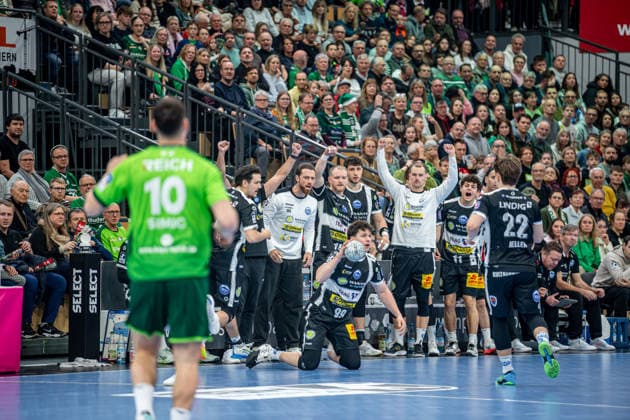 Handball Bundesliga HSG Wetzlar ThSV Eisenach, 21 12 25 Tillman Leu ThSV Eisenach, 99 Handball Bundesliga HSG Wetzlar ThSV Eisenach Wetzlar, 21 12 25 Copyright: xBEAUTIFULxSPORTS Roeczeyx
