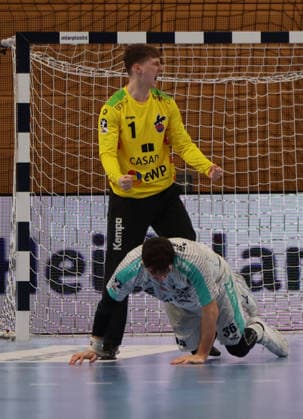 GER HBL2 Season 2025 2026 VfL Potsdam vs SG BBM Bietigheim, 21 12 25, MBS Arena, Potsdam Frederik HÖLER 1 VfL Potsdam 1 cheers after a successful save, emotion, scream, fist