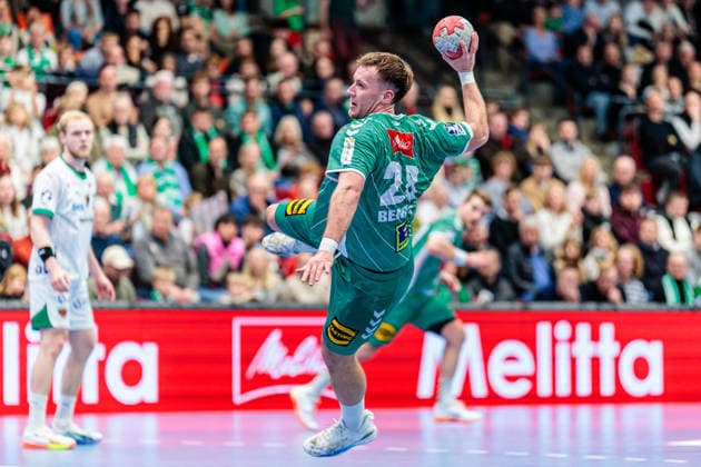 Tom Bergner GWD Minden, 28 in goal GER, GWD Minden vs Fuechse Berlin, Handball, 1 Bundesliga, Matchday 18, Season 2025 2026, 21 12 2025 GER, GWD Minden vs Fuechse Berlin, Handball, 1 Bundesliga, Matchday 18, Season 2025 2026, 21 12 2025 Luebbecke Copyright: xEibner-Pressefoto JanxRollingerx EP_JSK