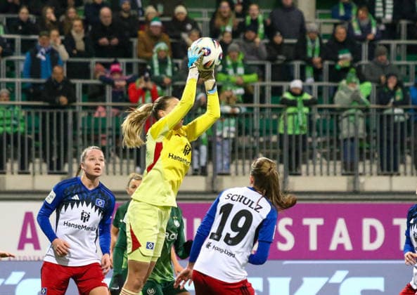 Germany Womens Bundesliga 2025 26, 14 Matchday VfL Wolfsburg VS Hamburger SV AOK Stadion Wolfsburg Inga Schuldt Hamburger SV Women, 1 Copyright: xAymanxAlahmedx