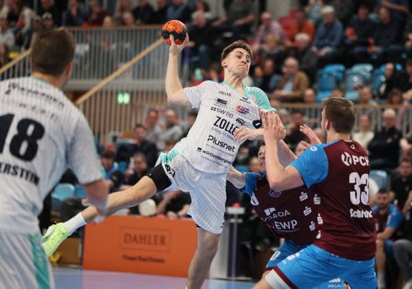 GER HBL2 Season 2025 2026 VfL Potsdam vs SG BBM Bietigheim, 21 12 25, MBS Arena, Potsdam Fabian WIEDERSTEIN SG BBM Bietigheim 18 , Alen HADZIMUHAMEDOVIV SG BBM Bietigheim 8 , Tim Niclas SCHRÖDER 1 VfL Potsdam 33