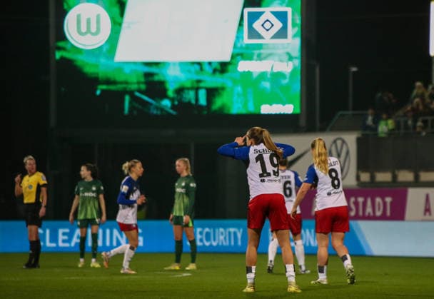 Germany Womens Bundesliga 2025 26, 14 Matchday VfL Wolfsburg VS Hamburger SV AOK Stadion Wolfsburg Victoria Schulz Hamburger SV Women, 19 Copyright: xAymanxAlahmedx