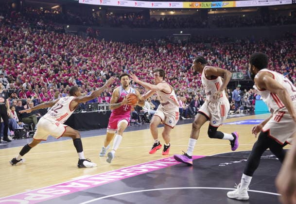 Alijah Comithier Telekom Baskets Bonn vs FC Bayern Munich Basketball Record match in front of over 19,000 spectators in the Lanxess Arena Kölnarena, Koelnarena 31 Speiltag Saison 2025 26