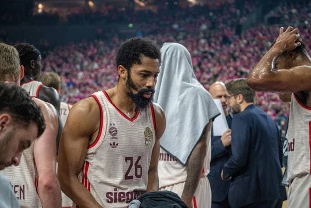 Scene with Spencer Dinwiddie 26 FC Bayern Basketball Spencer Dinwiddie 26 FC Bayern Basketball in action Copyright: xFeyzullahxGökalpx