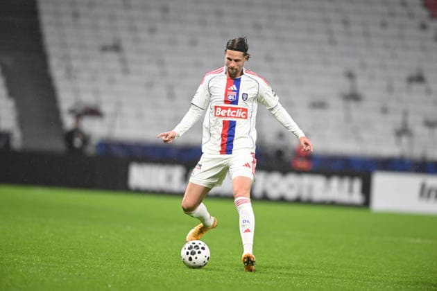 Football : Olympique Lyonnais v Saint Cyr Collonges - French Cup - 21 12 2025 Hans Hateboerbduring the French Cup match between Olympique Lyonnais and Saint Cyr Collonges at Groupama Stadium Decines Charpieu Lyon France on December 21, 2025 LYONFrance  Copyright: xMouradxAllilix