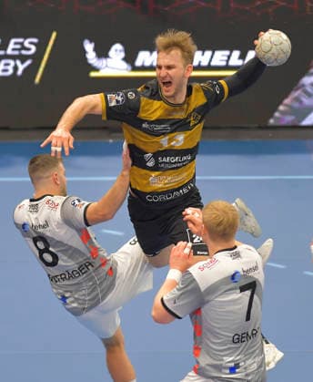 21 12 2025, Dresdens Anton Preußner, Handball, 2 Bundesliga, HC Elbflorenz Dresden TV Großwallstadt, c Dresden