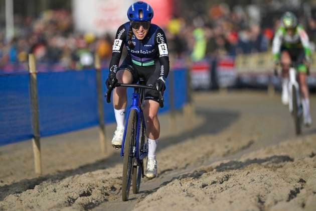 X2O Badkamers Trofee 2025-2026 Hofstade HOFSTADE, BELGIUM - DECEMBER 22 : Van Anrooij Shirin (NED) of Baloise Trek Lions during the 4th leg of the Plage Cross X2O Badkamers Trofee 2025-2026 a cyclocross race for Women Elite on December 22, 2025 in Hofstade, Belgium, 22 12 2025 ( Hofstade Belgium  Copyright: xNicoxVereeckenx