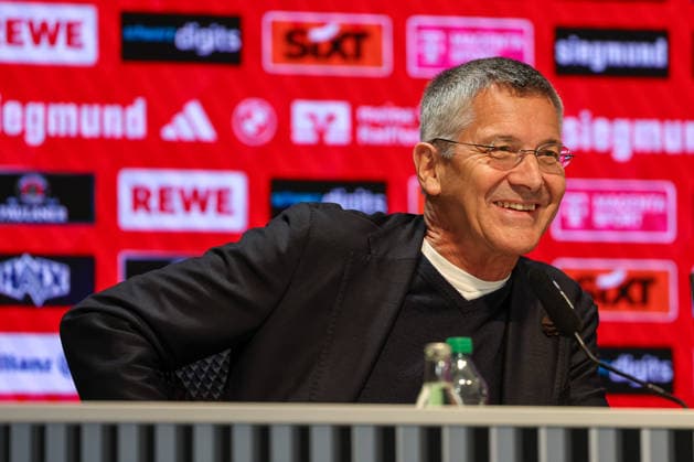 Herbert Hainer FC Bayern Muenchen, President at the press conference to introduce the new FC Bayern basketball coach, GER, FC Bayern Basketball Press Conference, Season 2025 2026, 22 12 2025, GER, FC Bayern Basketball Press Conference, Season 2025 2026, 22 12 2025 Muenchen Copyright: xEibner-Pressefoto JennixMaulx EP_JML