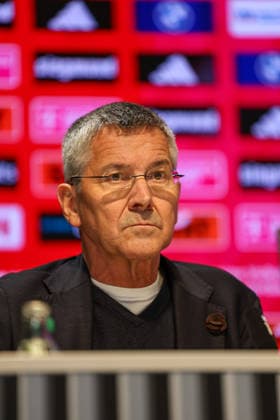 Herbert Hainer FC Bayern Muenchen, President at the press conference to introduce the new FC Bayern basketball coach, GER, FC Bayern Basketball Press Conference, Season 2025 2026, 22 12 2025, GER, FC Bayern Basketball Press Conference, Season 2025 2026, 22 12 2025 Muenchen Copyright: xEibner-Pressefoto JennixMaulx EP_JML