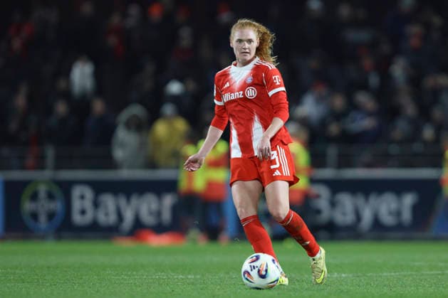 Stine Ballisager Pedersen FC Bayern Munich in action, on the ball, individual action during the Woman Bundesliga match between Bayer 04 Leverkusen and Bayern Munich, Ulrich Haberland Stadion on December 22, 2025 in Leverkusen, Germany Photo by Oliver Kaelke DeFodi Images Stine Ballisager Pedersen FC Bayern München controls the ball during the Woman Bundesliga match between Bayer 04 Leverkusen and Bayern München at Ulrich Haberland Stadion on December 22, 2025 in Leverkusen, Germany Photo by Oliver Kaelke DeFodi Images DFL regulations prohibit any use of photographs as image sequences and or quasi video Photo by Oliver Kaelke DeFodi Images