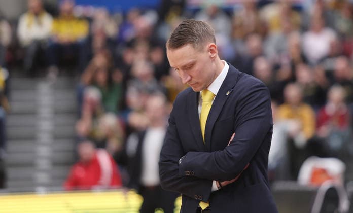 Ludwigsburg , easyCredit Basketball Bundesliga MHP Riesen Ludwigsburg vs Rasta Vechta , Coach Mikko Riipinen Riesen