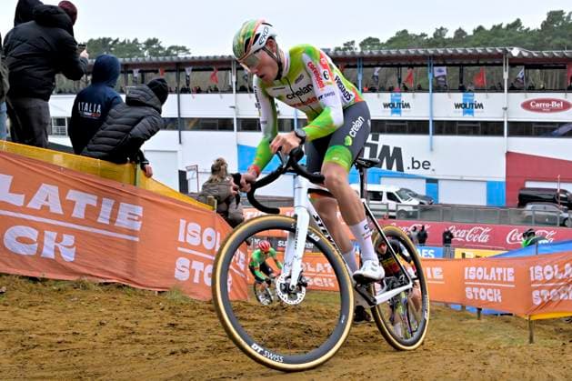 Telenet Superprestige 2025-2026 Heusden-Zolder HEUSDEN-ZOLDER, BELGIUM - DECEMBER 23 : Wyseure Joran (BEL) of Crelan-Corendon during the 5th leg of the Heusden-Zolder Telenet Superprestige 2025-2026 a cyclocross race for Men Elite on December 23, 2025 in Heusden-Zolder, Belgium, 23 12 2025 ( Heusden-Zolder Belgium  Copyright: xSesx