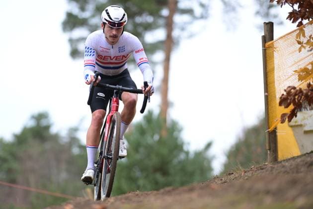 British Cameron Mason pictured in action during the men elite race at the cyclocross cycling event in Heusden-Zolder, stage 5 8 in the Superprestige competition, Tuesday 23 December 2025. DAVIDxPINTENS  x150977227x