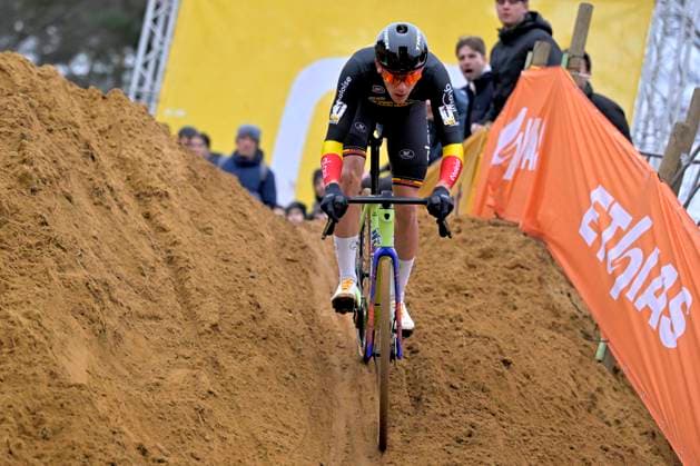 Telenet Superprestige 2025-2026 Heusden-Zolder HEUSDEN-ZOLDER, BELGIUM - DECEMBER 23 : Nys Thibau (BEL) of Baloise Glowi Lions during the 5th leg of the Heusden-Zolder Telenet Superprestige 2025-2026 a cyclocross race for Men Elite on December 23, 2025 in Heusden-Zolder, Belgium, 23 12 2025 ( Heusden-Zolder Belgium  Copyright: xSesx
