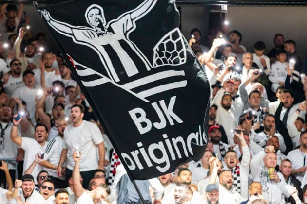 23 12 2025, xomx, Basketball EuroCup, Niners Chemnitz Besiktas JK Istanbul v l Gaeste Fans Chemnitz
