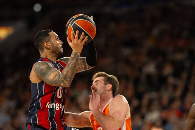 Basketball, Euroleague, Valencia Basket and Baskonia Vitoria Gasteiz