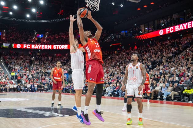 David Mccormack 33 FC Bayern Basketball , FC Bayern Basketball vs Hapoel IBI Tel Aviv, EuroLeague 18 Matchday, 23 12 2025 Munich Bavaria Germany Copyright: xkolbert-press UlrichxGamelx