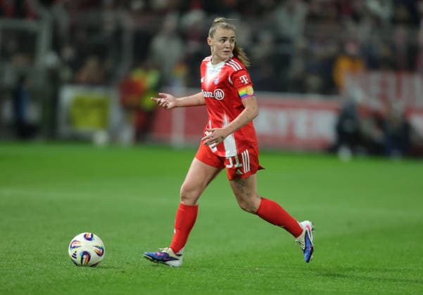 Georgia Stanway Munich , Leverkusen, Germany 22 12 2025, Womens Bundesliga, Matchday 14, Bayer 04 Leverkusen FC Bayern Munich