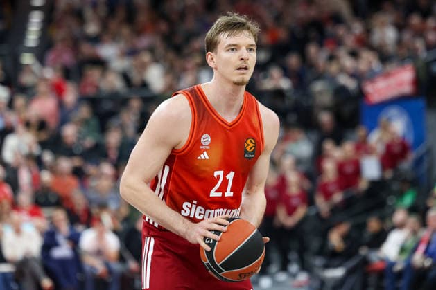 Justuz Hollatz FC Bayern Basketball, 21 , GER, FC Bayern Basketball vs Hapoel Tel Aviv, Basketball, Euroleague, Matchday 18, Season 2025 2026, 23 12 2025, GER, FC Bayern Basketball vs Hapoel Tel Aviv, Basketball, Euroleague, Matchday 18, Season 2025 2026, 23 12 2025 Munich Copyright: xEibner-Pressefoto JennixMaulx EP_JML