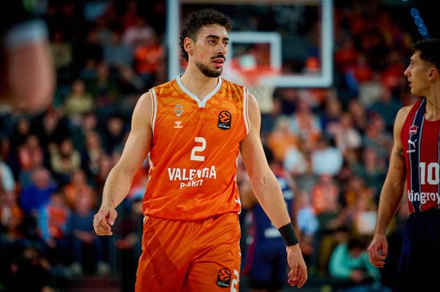 December 23, 2025, Valencia, Spain: Josep Puerto of Valencia Basket seen in action during the EuroLeague Basketball regular season gameday 18, between Valencia Basket (ESP) and Kosner Baskonia Vitoria-Gasteiz (ESP) at Roig Arena. Final scores: Valencia Basket 91-81 Kosner Baskonia Valencia Spain - ZUMAs197 20251223_aaa_s197_122 Copyright: xDavidxPastorxAndresx