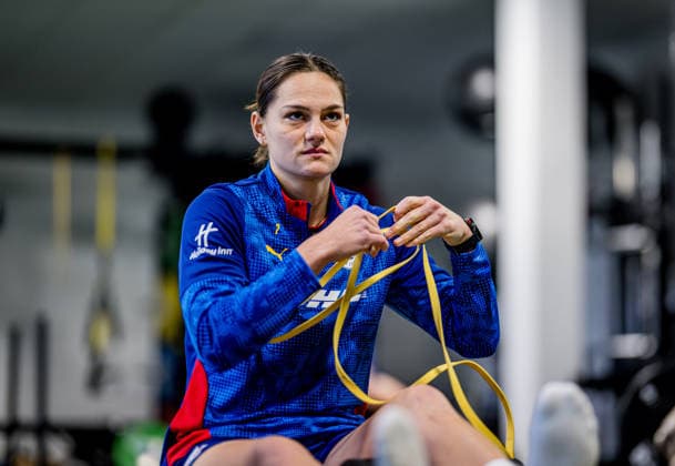 Leipzigs Giovanna Hoffmann Training RB Leipzig Women on December 5, 2025 to Leverkusen Egidius Braun Sports School Abtnaundorf, Leipzig Training RB Leipzig Women