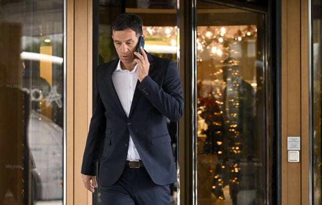Croatia National Handball Team gather in Zagreb, Croatia Ivica Maras of Croatia leaves at Hotel Westin in Zagreb, Croatia, on December 26, 2025. Croatia s men™s senior handball team heads to Porec for a first phase of preparations for Men s EHF EURO 2026. In the first phase of preparations Croatia will play friendly match against North Macedonia.  MarkoxLukunic PIXSELL