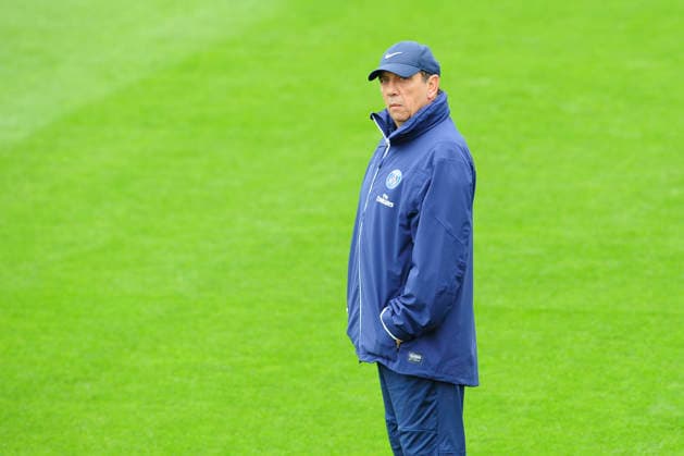 FOOTBALL : Entrainement du PSG - Camps des Loges - 12 09 2013 Jean Louis Gasset - entraineur Adjoint St Germain en LayeFrance  Copyright: xJBxAutissierx
