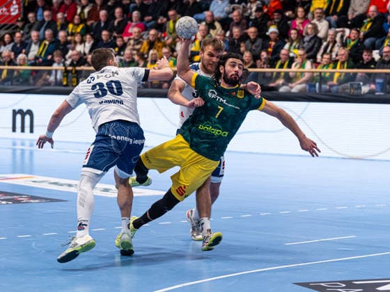 Pouya Norouzi VfL Eintracht Hagen, 07 VfL Eintracht Hagen vs 1 VfL Potsdam, Handball, 2 Bundesliga, 17 Matchday, Season 2025 2026, 26 12 2025 VfL Eintracht Hagen vs 1 VfL Potsdam, Handball, 2 Bundesliga, 17 Matchday, Season 2025 2026, 26 12 2025 Hagen Copyright: xEibner-Pressefoto DamianxKruczynx EP_DKI