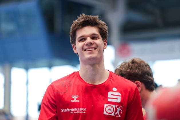26 12 2025, Handball, Season 2025 2026, 2 Handball Bundesliga, 17 Matchday, TuSEM Essen TuS Ferndorf, Felix Eißing TuSEM Essen laughs, Essen Am Hallo NRW Germany xRHR PHOTO DEx Copyright: DennisxEwert RHR-FOTOx RHR-FOTO DE
