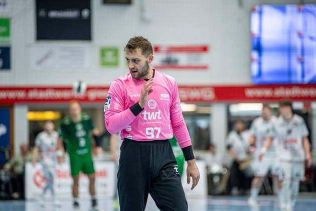 2 Handball Bundesliga TV Hüttenberg Eulen Ludwigshafen, 26 12 25 Žiga Urbi Eulen Ludwigshafen, 97 2 Handball Bundesliga TV Hüttenberg Eulen Ludwigshafen Hüttenberg, 26 12 25 Copyright: xBEAUTIFULxSPORTS Roeczeyx