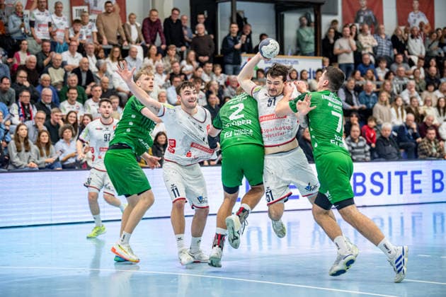 2 Handball Bundesliga TV Hüttenberg Eulen Ludwigshafen, 26 12 25 Hendrik Schreiber TV Hüttenberg, 51 , Lasse Ohl TV Hüttenberg, 11 , Frederic Stüber Eulen Ludwigshafen, 2 , Mihailo Ili Eulen Ludwigshafen, 7 2 Handball Bundesliga TV Hüttenberg Eulen Ludwigshafen Hüttenberg, 26 12 25 Copyright: xBEAUTIFULxSPORTS Roeczeyx