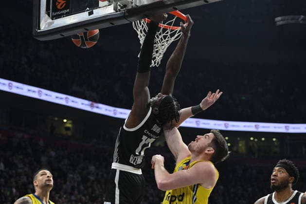 PARTIZAN vs MACCABI TEL AVIV ISAAC BONGA Ajzak Bonga basketball Partizana vs Maccbi Tel Aviv Euroleague, Beogradska arena, Belgrade 26.12.2025 Foto: BASKETBALL, EUROLEAGUE, PARTIZAN, MACCABI TEL AVIV Belgrade Belgrade arena Serbia Copyright: xMarkoxMetlas xMNxPressx