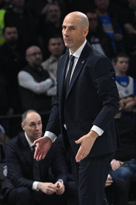 PARTIZAN vs MACCABI TEL AVIV JOAN PENARROYA Djoan Penjaroa coach basketball Partizana vs Maccbi Tel Aviv Euroleague, Beogradska arena, Belgrade 26.12.2025 Foto: BASKETBALL, EUROLEAGUE, PARTIZAN, MACCABI TEL AVIV Belgrade Belgrade arena Serbia Copyright: xMarkoxMetlas xMNxPressx