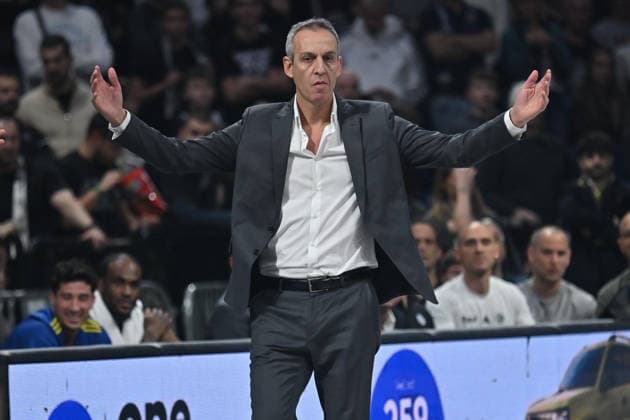 PARTIZAN vs MACCABI TEL AVIV ODED KATTASH Oded Katas coach basketball Partizana vs Maccbi Tel Aviv Euroleague, Beogradska arena, Belgrade 26.12.2025 Foto: BASKETBALL, EUROLEAGUE, PARTIZAN, MACCABI TEL AVIV Belgrade Belgrade arena Serbia Copyright: xMarkoxMetlas xMNxPressx