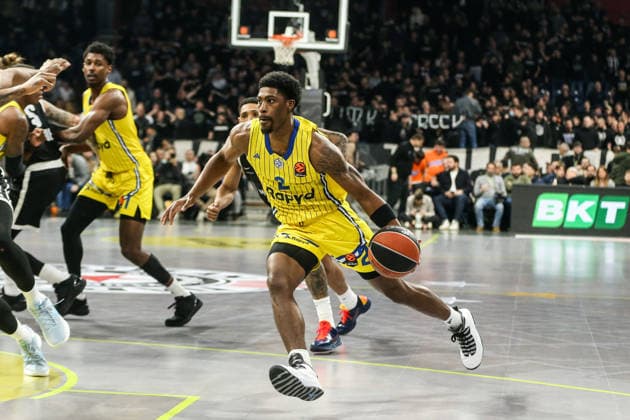 Partizan v Maccabi Tel Aviv - EuroLeague BELGRADE, SERBIA - DECEMBER 26: Jimmy Clark of Maccabi Tel Aviv in action during EuroLeague round 18 basketball match between Partizan and Maccabi Tel Aviv at Beogradska Arena in Belgrade, Serbia on December 26, 2025. Filip Stevanovic Anadolu Belgrade Serbia. Editorial use only. Please get in touch for any other usage.  Copyright: x2025xAnadoluxFilipxStevanovicx