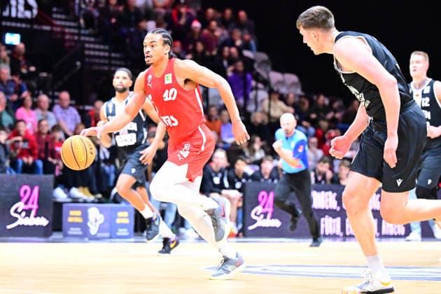 26 12 2025 Basketball Season 2025 2026 2 Bundesliga Pro A 15 Matchday Nuremberg Falcons Basketball Club NBC Giessen 46ers AlSch xalxscx Evan Derek Taylor 10, Nuremberg Falcons BC NBC