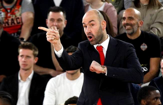 BASKET MONACO - REAL MADRID PHOTOPQR NICE MATIN Jean François Ottonello ; Monaco ; 26 12 2025 ; AS MONACO vs REAL MADRID - 18e journee Euroligue de Basket 25 26 - Vassilis Spanoulis, entraineur AS Monaco Monaco France  Copyright: xPHOTOPQR NICExMATIN MAXPPPxJeanxFrançoisxOttonellox 20251226NIM8504 20251226NIM8504